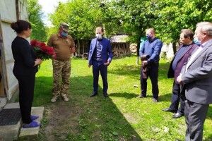 На Волині матері загиблого Героя вручили посмертну нагороду сина