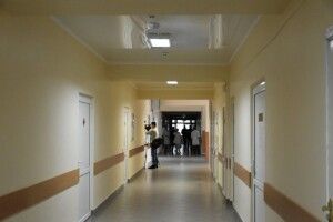 У яких медичних закладах Луцька зафіксовано хворих на коронавірус серед працівників