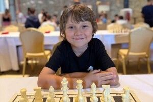Шах і мат: 9-річний українець став чемпіоном світу з шахів