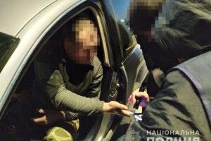 Посадовця з волинської Держекоінспекції  за 600 доларів хабаря взяли під домашній арешт