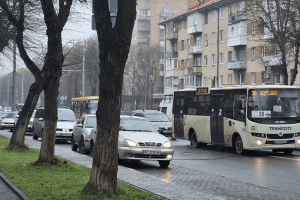 Затор у Луцьку: на проспекті Волі обірвались тролейбусні лінії