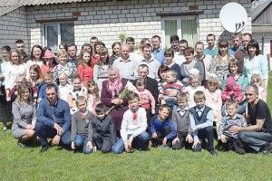 Найбільше їхнє «люблю» — це 9 синів і 5 доньок!