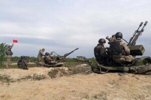 На Рівненщині військові вчилися збивати безпілотники