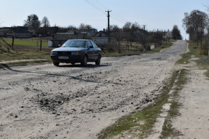 Дорогу біля Олики нарешті почнуть ремонтувати