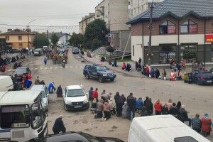 На Волині навколішки зустріли Героя, який поліг в одній з «найгарячіших» точок Донеччини (Фото)