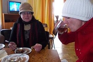 ХОЧ БЕЗПЛАТНО, АЛЕ СМАЧНО, ЯК УДОМА