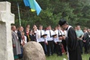 КОЗАЦЬКА СЛАВА НЕ ВМИРАЄ