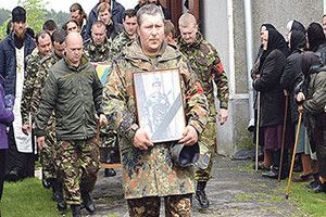 ГЕРОЙ НАВІКИ ЗАЛИШИВСЯ 19-РІЧНИМ...