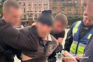 У Львові під час протесту на підтримку Федорова затримали чоловіка з ножем