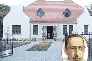 «ЯК ПАСУ КОРОВИ, ТО КЛИЧУ ВСІХ ЧУЖИХ ПОДИВИТИСЯ НА МАЄТОК СТРАВІНСЬКОГО»