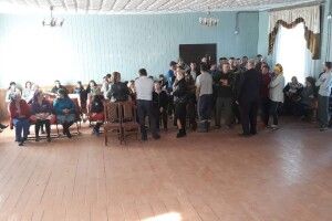 На Камінь-Каширщині селяни не допустили працівників георозвідки провести опис землі в лісі 