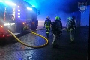 У Рівному, завдяки випадковому перехожому, вдалося вчасно загасити пожежу