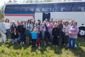 Мами, дружини та діти полеглих Захисників України відвідали Волинську Голландію