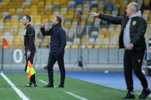  «Ви повинні змінити роботу». Відомо, що Де Дзербі кричав тренеру Руха (Відео)
