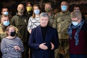 Своїх не кидають: Фонд Порошенка докладе майже 16 мільйонів гривень до зібраної громадськими активістами суми для звільнення з-під варти бойового генерала Павловського