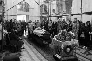 У Луцьку в останню дорогу провели 44-річного Героя (Фото)