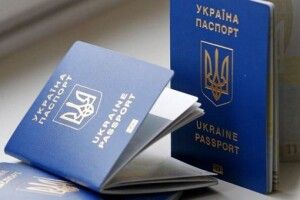 Не всі встигнуть отримати біометричний паспорт до літньої відпустки – ДМС
