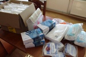 Любешівська селищна рада передала медпрацівникам «Скриньки здоров’я»