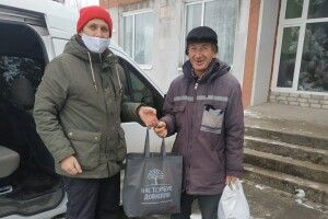 У громаді на Волині роздали продукти і одяг сім’ям, які потребують підтримки (Фото)
