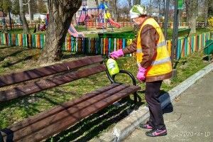 В Іваничах знезаражують громадські місця і навіть дороги (Фото)
