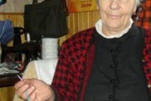 ВИШИВАЛЬНИЦЯ І ВПРАВНА КУЛІНАРКА