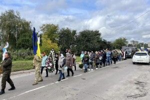 Нововолинська громада провела в останню путь Героя Ігоря Гаврилюка
