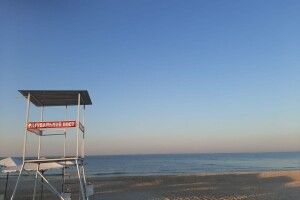 Лучанин врятував на морі дівчину, а та навіть не подякувала