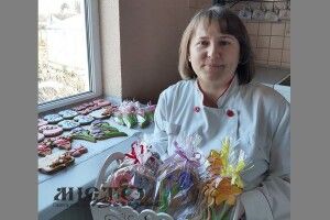 Волинянка виготовляє подарункові медово-імбирні пряники