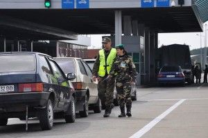 На українсько-польському кордоні передсвяткові черги