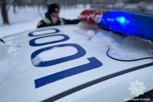 Рівень небезпеки — жовтий: поліція Волині попереджає про ожеледицю