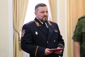 У барбершопі в центрі Луганська підірвали «очільника МВС ЛНР» Корнета