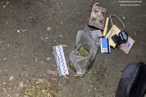 На Волині з наркотиками упіймали 14-річну школярку