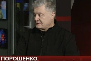 Порошенко: життя показало, що без гарантій безпеки нічого не існує, Україна має бути в НАТО