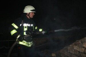 У Києві стріляли в бійців ДСНС, які прибули гасити пожежу
