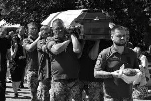 У Луцьку провели в останню дорогу загиблого Героя 