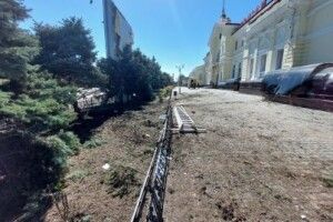 Зеленський повідомив, що Росія за день вбила на Херсонщині 21 людину: «Світ повинен це бачити» (Фото)