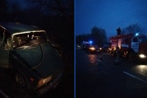 На Рівненщині із понівечиного авто водія звільняли рятувальники
