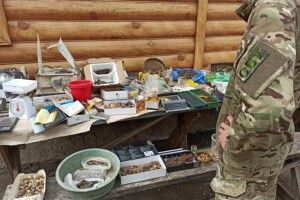 На Рівненщині викрили цех, де обробляли бурштин для іноземців (Фото)