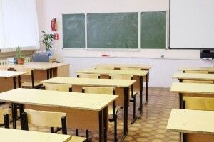 Син обматюкав вчительку: на Рівненщині через шкільний скандал судили жінку