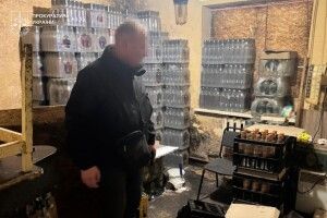 На Львівщині «відому» горілку виготовляли у підпільних цехах
