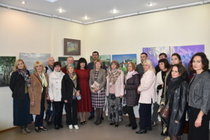 Презентували виставку робіт викладачів Луцької художньої школи