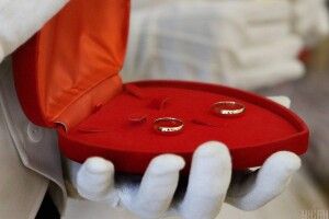 Війна і кохання: дозволено реєструвати шлюби з військовими без їхньої присутності