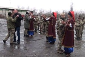 Танець на фронті. Щоб на кілька хвилин забути про кулі