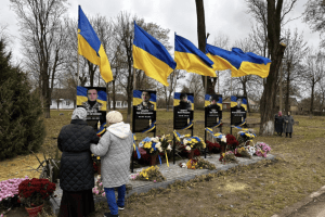 У громаді на Волині п'яні молодики поглумилися з Алеї Слави