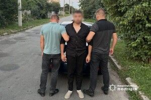 У Луцьку хитра парочка наживалася на неуважних продавцях