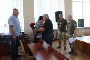 Родинам полеглих Героїв вручили їхні посмертні нагороди