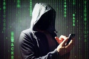Злам акаунтів та «псевдобанкіри»: на Рівненщині за тиждень ошукали понад 50 людей