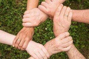 В ОТГ на Волині розподілили між жителями 92 тисячі гривень одноразової матеріальної допомоги