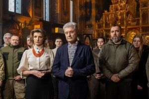 Українці є і будуть на своїй землі: Петро і Марина Порошенки привітали всіх із Різдвом