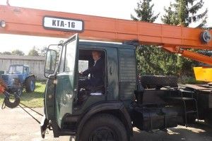 Для Маневицького професійного ліцею нарешті придбали кран